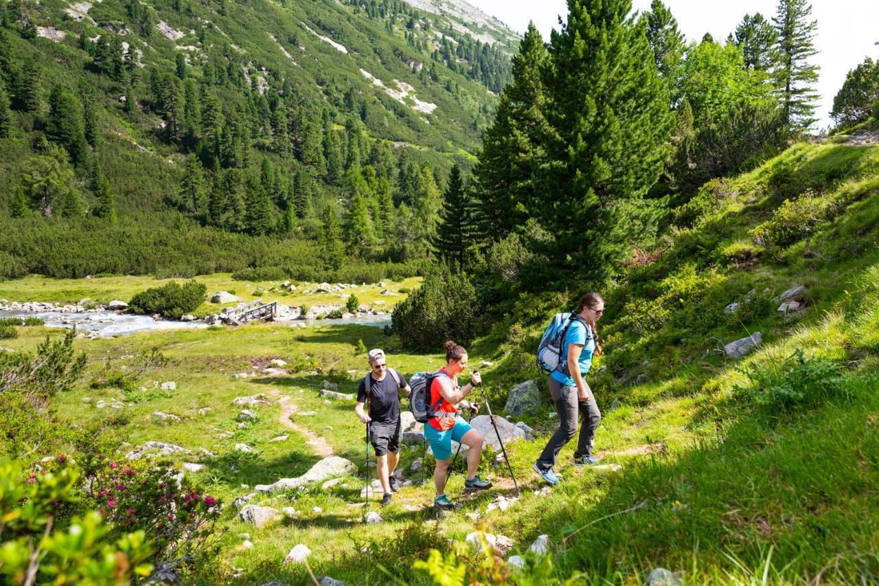 Kallis Appartement Mayrhofen Zewnętrze zdjęcie